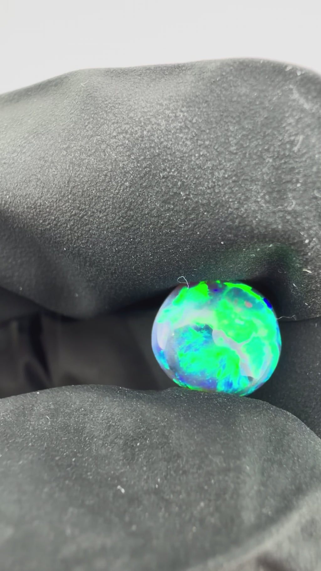 3ct Lightning Ridge Black Opal
