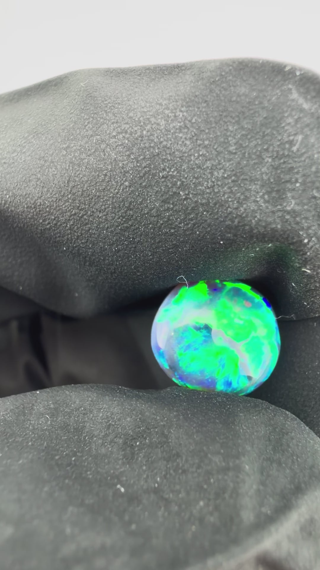 3ct Lightning Ridge Black Opal