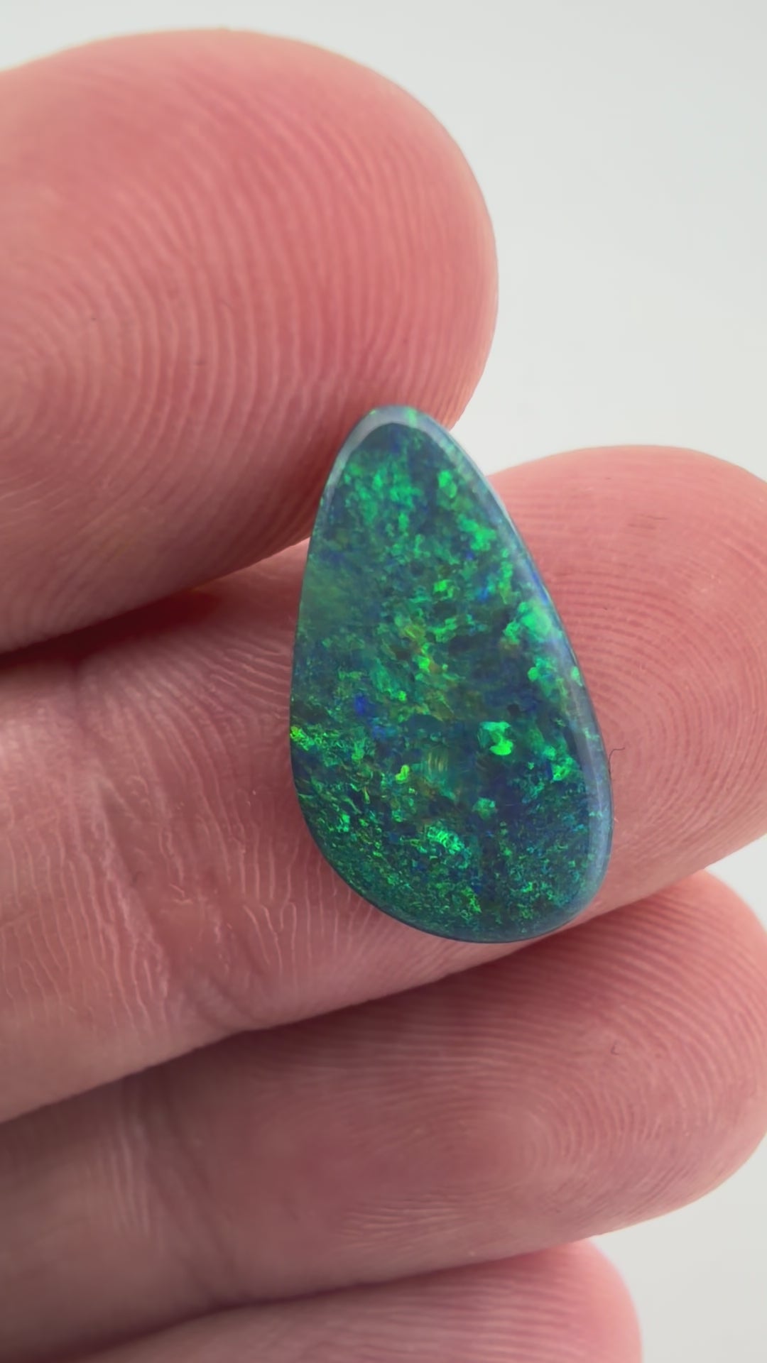 2.61ct Lighnting Ridge Black Opal